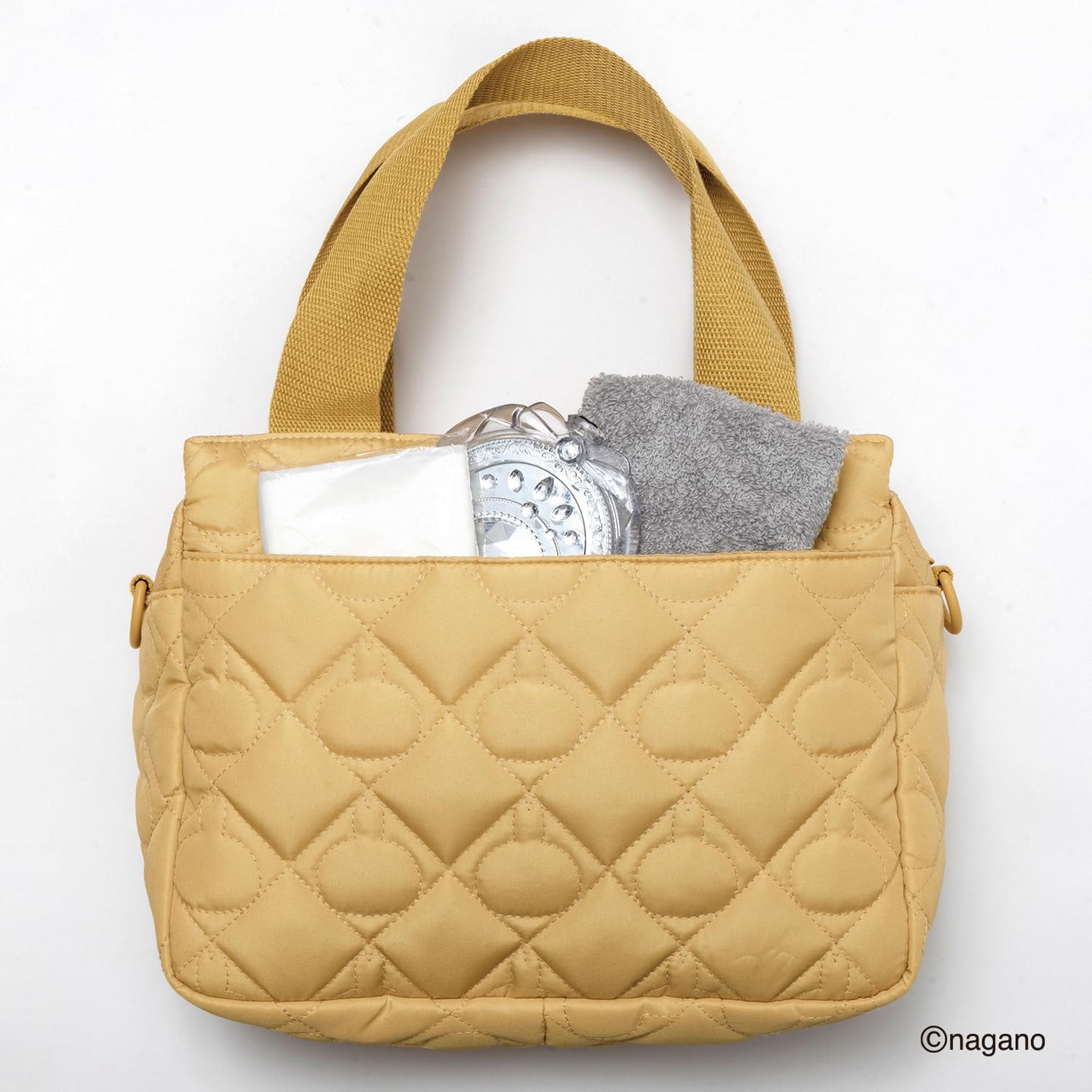 ちいかわ キルティングバッグBOOK うさぎver.