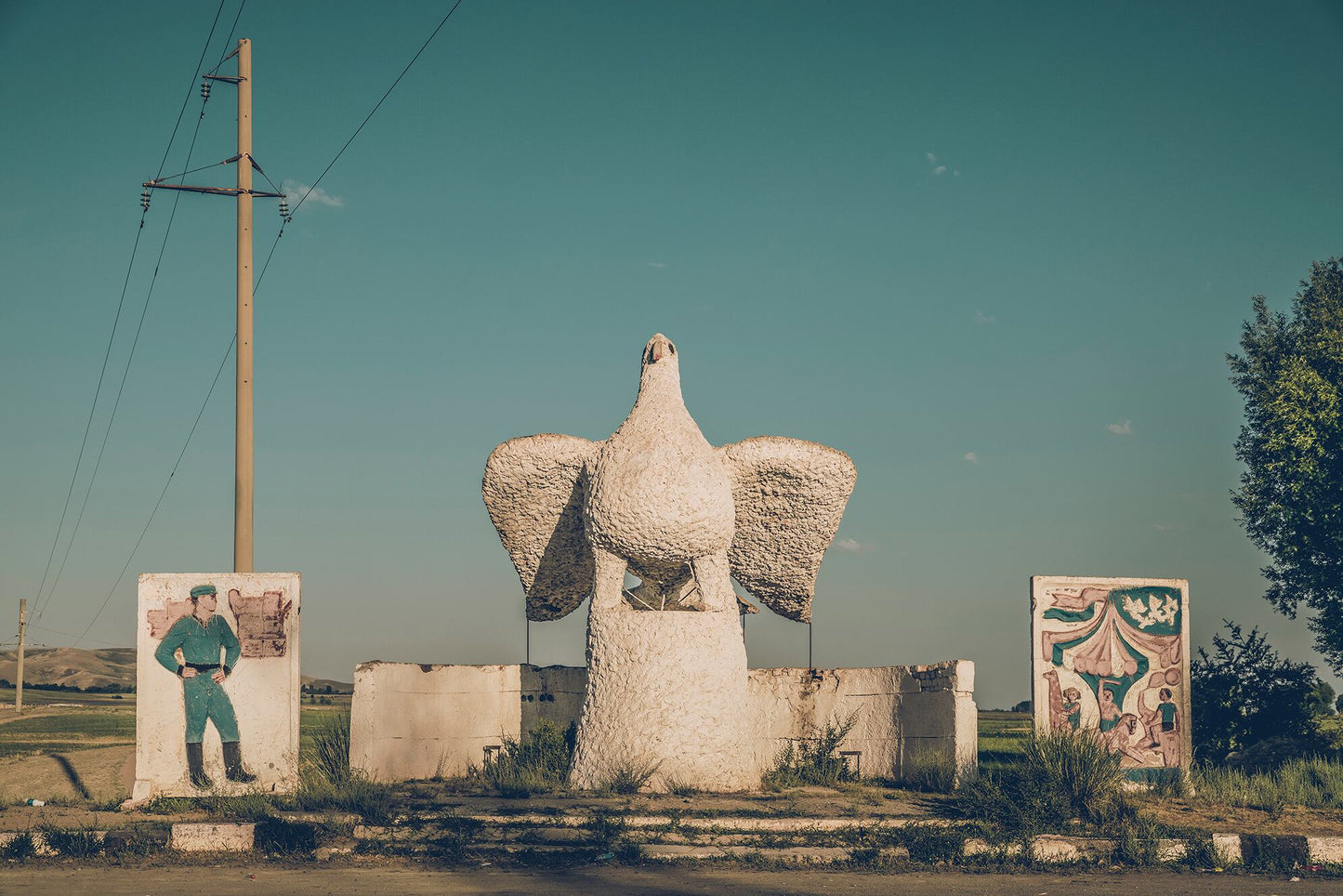 ソ連のバス停 Soviet Bus Stops