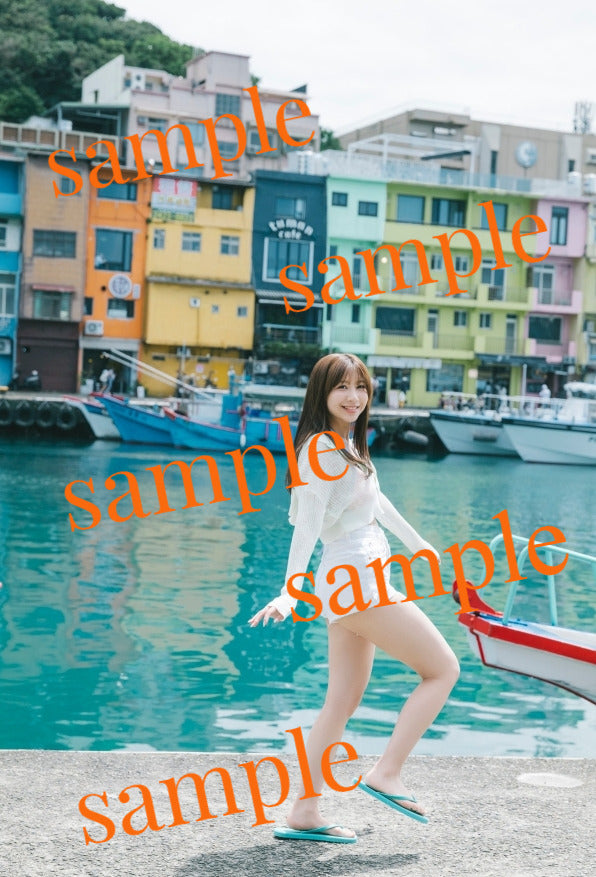 【With special appendix】SKE48 Ota Ayaka photobook　【特典あり】SKE48 太田彩夏1st写真集