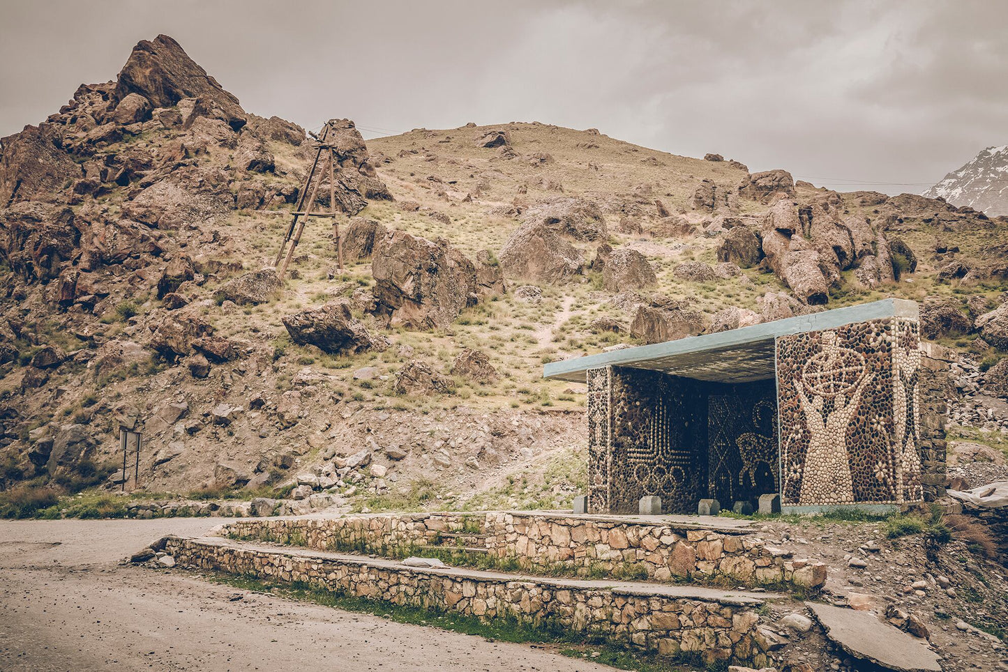 ソ連のバス停 Soviet Bus Stops